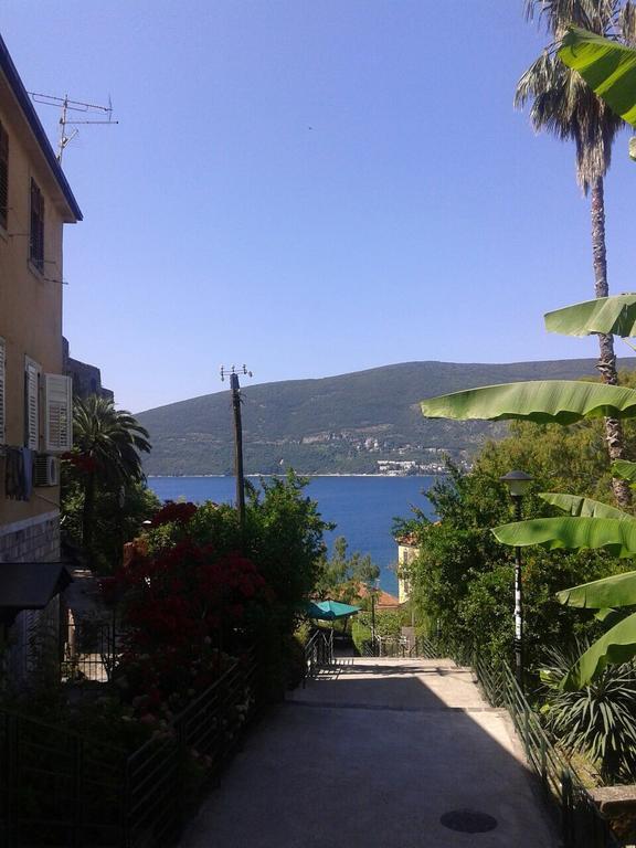Apartment Old Town Herceg Novi Exterior foto